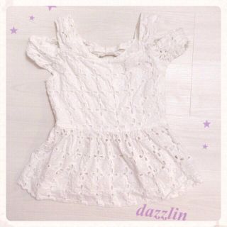 ダズリン(dazzlin)のdazzlin オフショルダートップス(カットソー(半袖/袖なし))