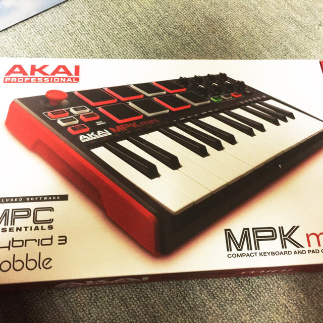 AKAI MPK mini 楽器のDTM/DAW(MIDIコントローラー)の商品写真