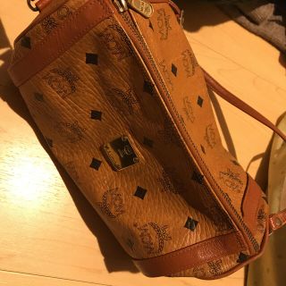 エムシーエム(MCM)のmcm ショルダーバッグ(ショルダーバッグ)