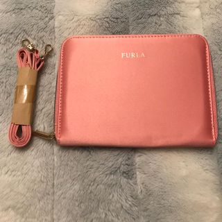 フルラ(Furla)の新品未使用✨フルラ ピンクに恋する♡マルチケース(ポーチ)