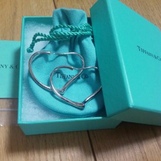 ティファニー(Tiffany & Co.)のティファニー　ハートフープ　ピアス(ピアス)