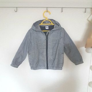 プチバトー(PETIT BATEAU)のプチバトー　ジャンパー　size95　(ジャケット/上着)