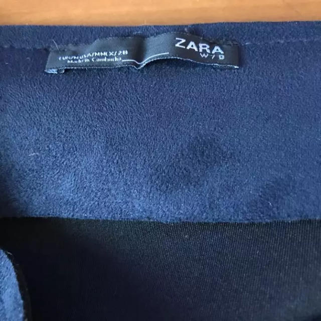 ZARA(ザラ)のZARA スエードスカート ネイビー レディースのスカート(ひざ丈スカート)の商品写真