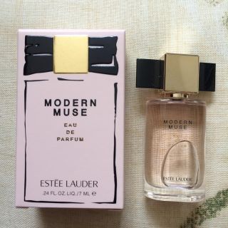 エスティローダー(Estee Lauder)のエスティーローダー  パフューム(香水(女性用))