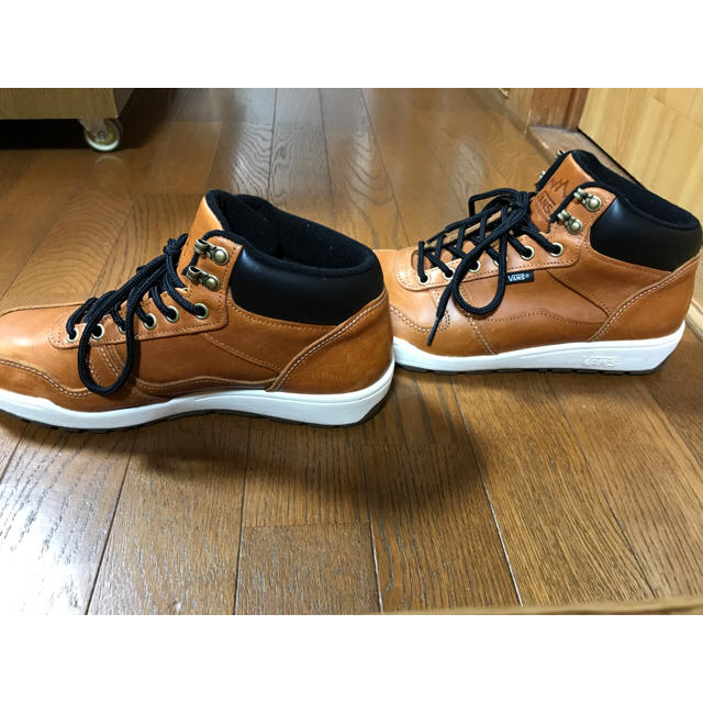 Vans Vans ハイカット 冬靴 新作 の通販 By こてつ 値段交渉