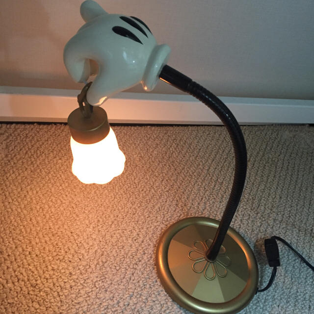Disney(ディズニー)の廃盤商品 ミッキー 手 ランプ インテリア/住まい/日用品のライト/照明/LED(テーブルスタンド)の商品写真