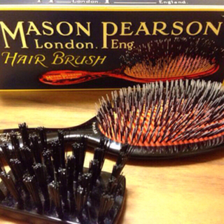 メイソンピアソン(MASON PEARSON)の大人気モデルも愛用メイソンピアソン (ヘアケア)