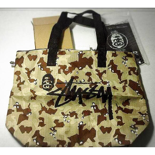 A BATHING APE(アベイシングエイプ)のXmas大値下げ A BATHING APE×STUSSYステゥーシー カバン メンズのバッグ(トートバッグ)の商品写真