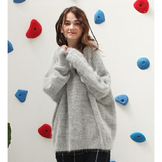 stof(ストフ)のSTOF 山人の優しいセーター グレイ レディースのトップス(ニット/セーター)の商品写真