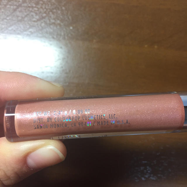 colourpop(カラーポップ)のカラーポップ ウルトラグロッシーリップ TIGHT FIT コスメ/美容のベースメイク/化粧品(リップグロス)の商品写真