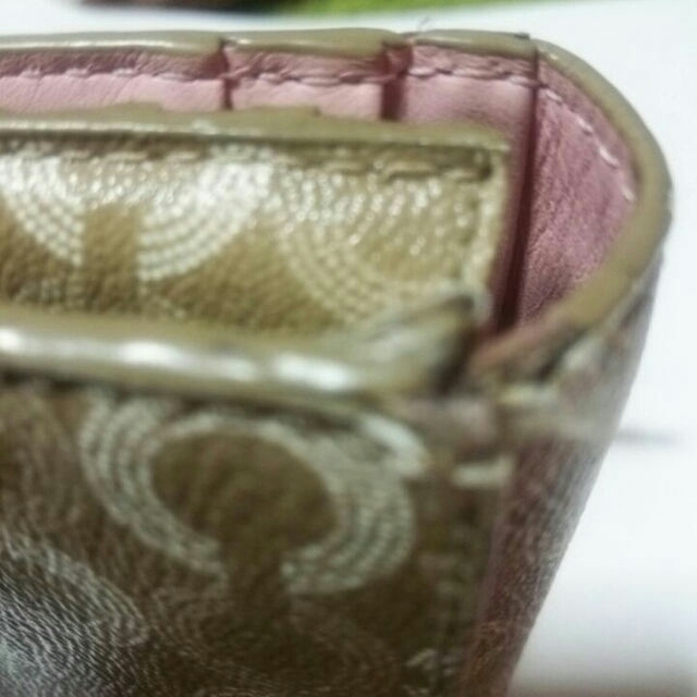 COACH(コーチ)の中古コーチ長財布   正規品 レディースのファッション小物(財布)の商品写真