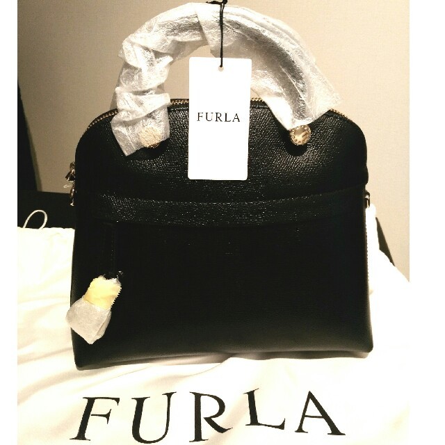 フルラFURLA　パイパー　Sサイズ　ブラック　ショルダー　ハンドバッグ　新品約11351255cm重量