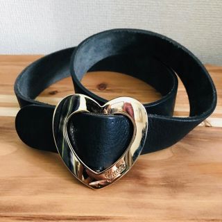 グッチ(Gucci)のGUCCI グッチ ♡ハートバックル レザーベルト 黒(ベルト)