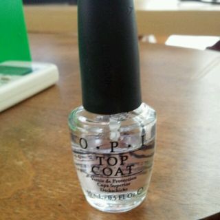 オーピーアイ(OPI)のopiトップコート(ネイルケア)