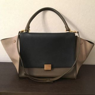 セリーヌ(celine)のCÉLINE・セリーヌ(ショルダーバッグ)