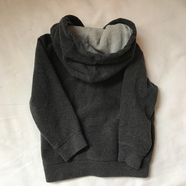 GAP(ギャップ)のGAPパーカー キッズ/ベビー/マタニティのキッズ服男の子用(90cm~)(その他)の商品写真