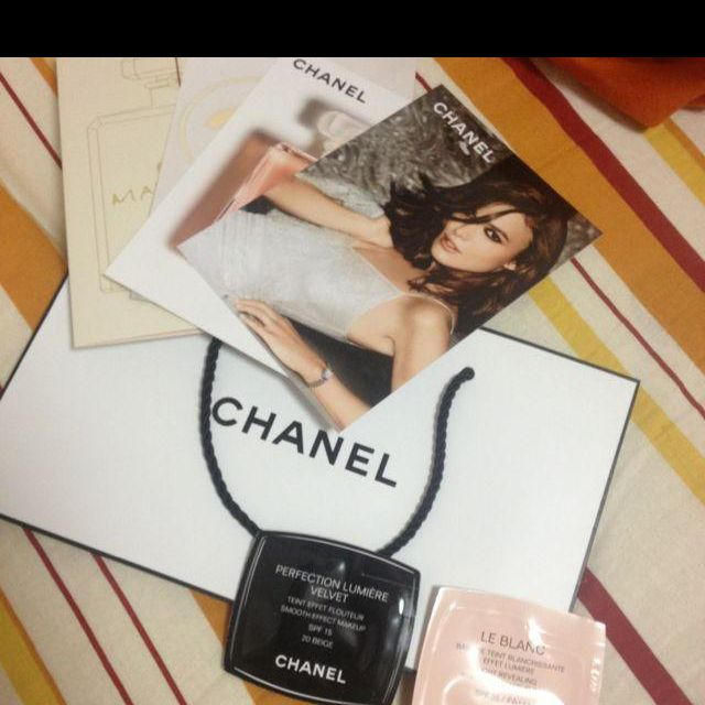 CHANEL(シャネル)のシャネルサンプルセット！ コスメ/美容のベースメイク/化粧品(その他)の商品写真