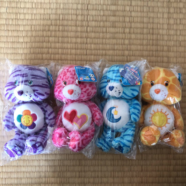 CareBears(ケアベア)のkiyo様専用 ケアベア激レア 9体セット➕カズンの犬 エンタメ/ホビーのおもちゃ/ぬいぐるみ(キャラクターグッズ)の商品写真