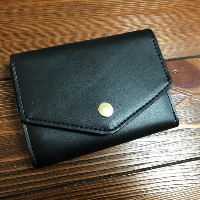 Legato Largo(レガートラルゴ)のレガートラルゴ 薄型三つ折り財布 レディースのファッション小物(財布)の商品写真