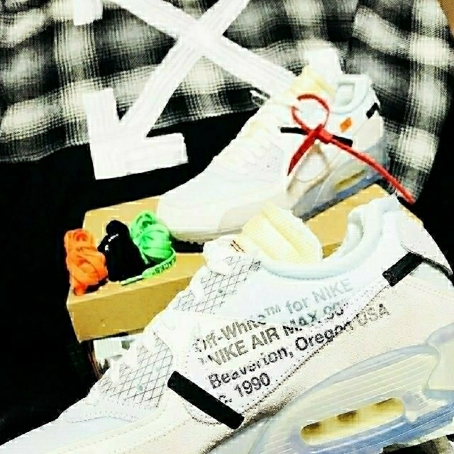 OFF-WHITE(オフホワイト)のこんこんさん専用offwhite×airmax メンズの靴/シューズ(スニーカー)の商品写真