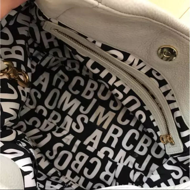 MARC BY MARC JACOBS(マークバイマークジェイコブス)の値下げ！マークバイマークジェイコブス♡バッグ 白 レディースのバッグ(トートバッグ)の商品写真