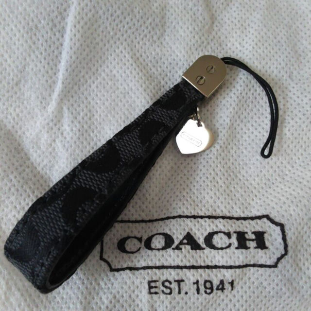 COACH(コーチ)の新品・未使用✨可愛い❤COACHストラップ✨ レディースのファッション小物(キーケース)の商品写真