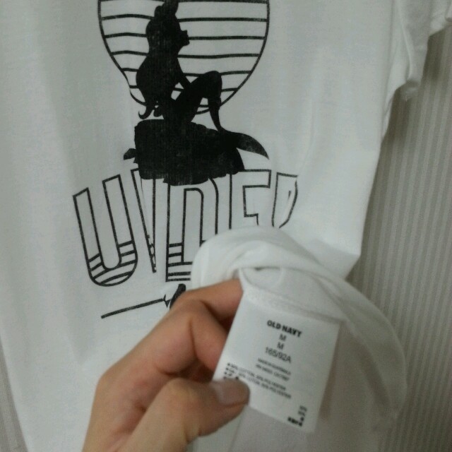 Old Navy(オールドネイビー)の新品オールドネイビー アリエルＴシャツ レディースのトップス(Tシャツ(半袖/袖なし))の商品写真