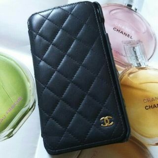 シャネル(CHANEL)のcocoマークゴールド✴シャネルマトラッセ iPhone6plusスマホケース (iPhoneケース)