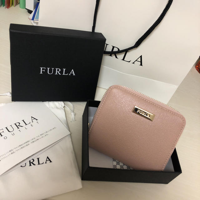 フルラ FURLA 財布のサムネイル