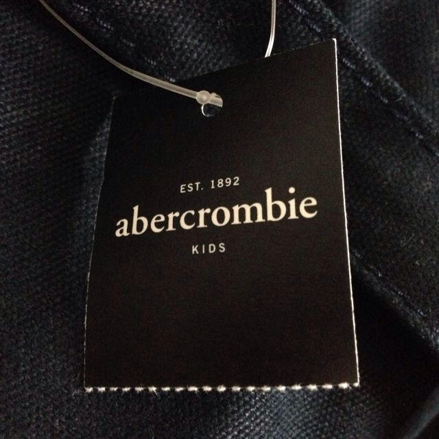 Abercrombie&Fitch(アバクロンビーアンドフィッチ)のアバクロネイビートート レディースのバッグ(トートバッグ)の商品写真