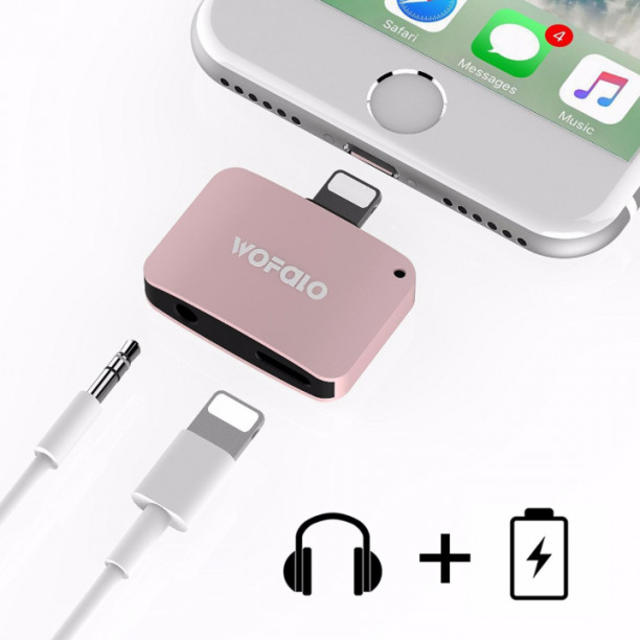 【大人気！】iPhone7 変換アダプタ 充電しながらイヤホン使用♪ストラップ付 スマホ/家電/カメラのスマホアクセサリー(その他)の商品写真