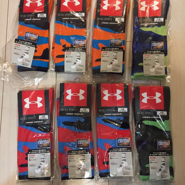 UNDER ARMOUR(アンダーアーマー)の新品アンダーアーマー靴下 2足セット スポーツ/アウトドアのスポーツ/アウトドア その他(その他)の商品写真