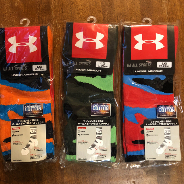 UNDER ARMOUR(アンダーアーマー)の新品アンダーアーマー靴下 2足セット スポーツ/アウトドアのスポーツ/アウトドア その他(その他)の商品写真