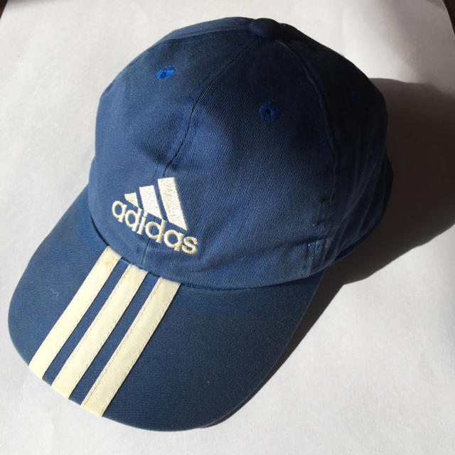 adidas(アディダス)のadidass アディダス キャップ レディースの帽子(キャップ)の商品写真