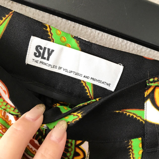 SLY(スライ)のSLY♡パンツ moussy shelter EMODA MURUA GYDA レディースのパンツ(クロップドパンツ)の商品写真