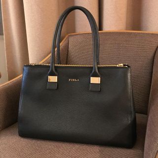 フルラ(Furla)のフルラ♡A4トートバッグ♡大幅値下げ(トートバッグ)