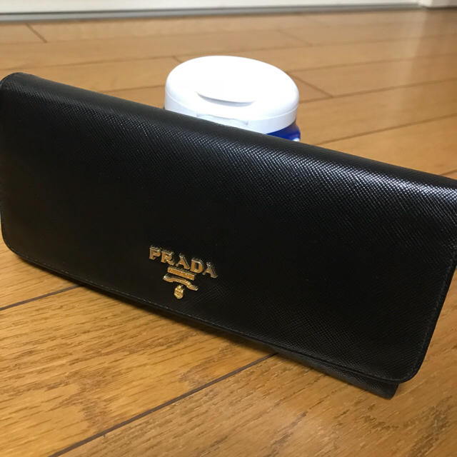 PRADA(プラダ)の【定価７万以上‼︎早い者勝ち‼︎】プラダ  PRADA 長財布 小銭入れ付 メンズのファッション小物(長財布)の商品写真