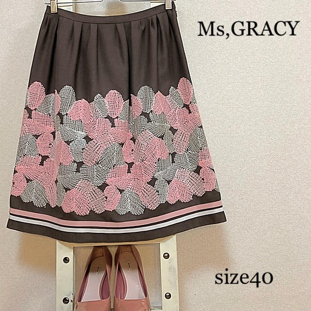 エムズグレイシー♡未使用チョコブラウン✖︎ピンク刺繍 スカートサイズ  40レディース