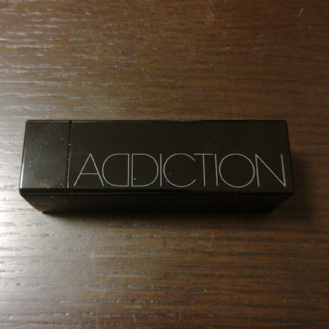 ADDICTION(アディクション)のADDICTION　アディクション　リップスティック　シアー コスメ/美容のベースメイク/化粧品(口紅)の商品写真