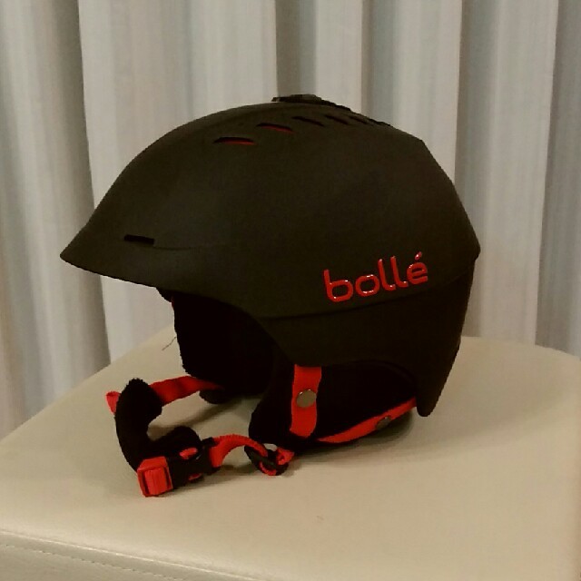 bolle(ボレー)のスキー・スノーボード用ヘルメット スポーツ/アウトドアのスノーボード(ウエア/装備)の商品写真