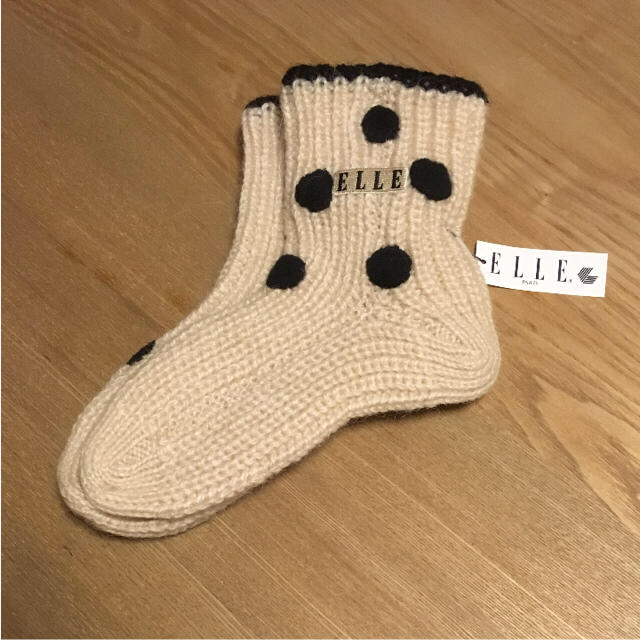 ELLE(エル)の新品♡ELLE 毛糸の靴下 レディースのレッグウェア(ソックス)の商品写真