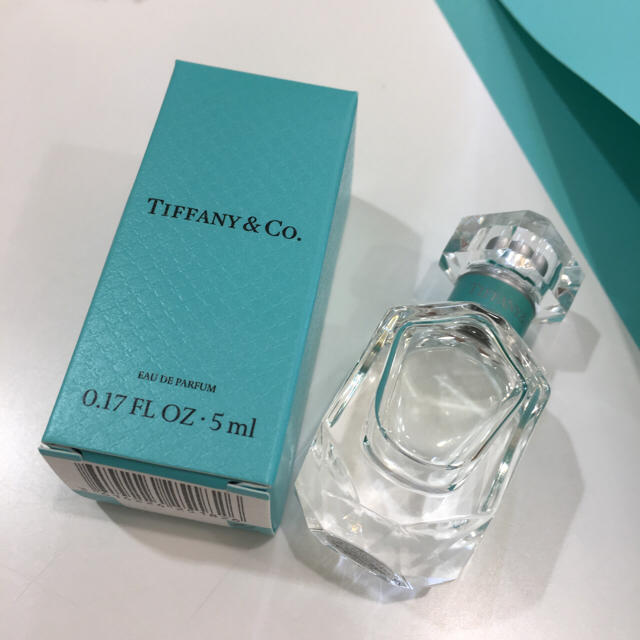 Tiffany & Co.(ティファニー)の新作 ＊ ティファニー ＊ 香水 ＊ ミニボトル ＊ ５ml コスメ/美容の香水(香水(女性用))の商品写真