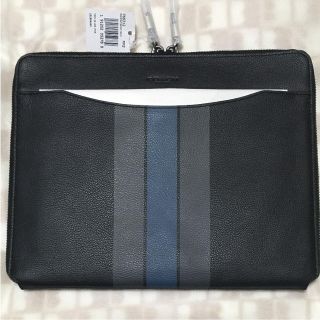 コーチ(COACH)の新品 コーチ COACH タブレットケース クラッチバッグ(セカンドバッグ/クラッチバッグ)