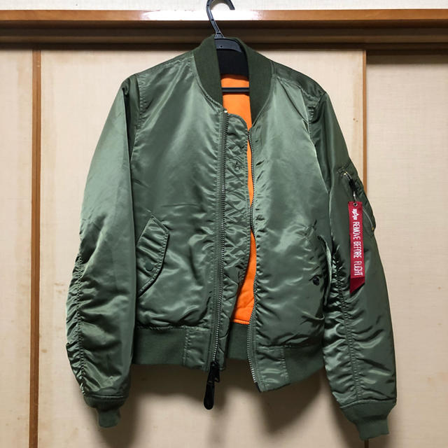 ALPHA INDUSTRIES(アルファインダストリーズ)のMA-1 レディースのジャケット/アウター(ブルゾン)の商品写真