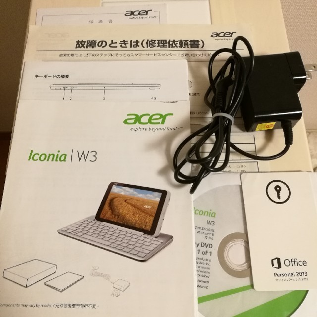 Acer(エイサー)のAcer ICONIA W3-810 BTキーボード付き Office有 スマホ/家電/カメラのPC/タブレット(タブレット)の商品写真