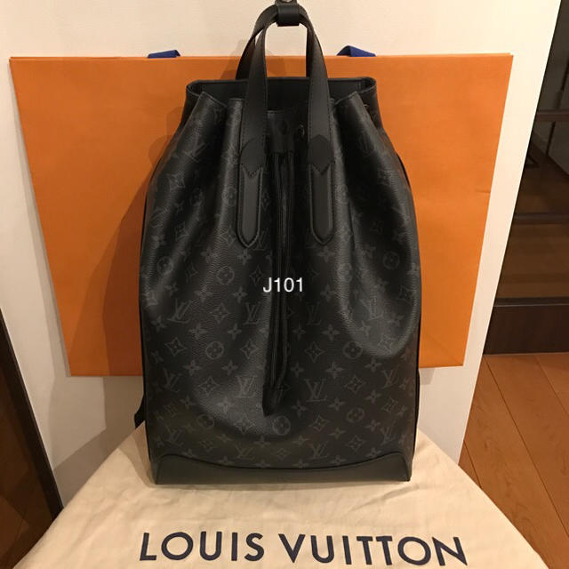 ルイヴィトン　エクスプローラー　バックパック　louisvuitton