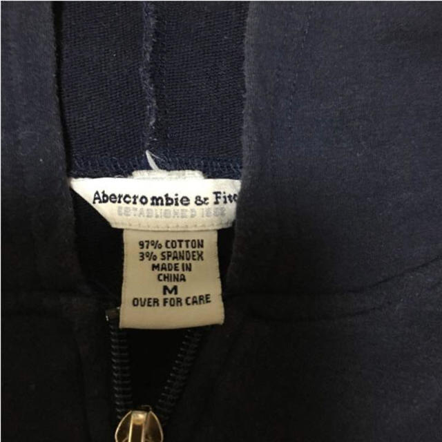 Abercrombie&Fitch(アバクロンビーアンドフィッチ)の♡Abercrom bieパーカー♡  レディースのトップス(パーカー)の商品写真