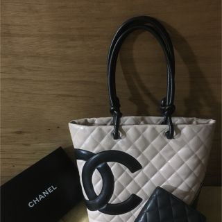 シャネル(CHANEL)のCHANEL  ハンドバッグ(ハンドバッグ)