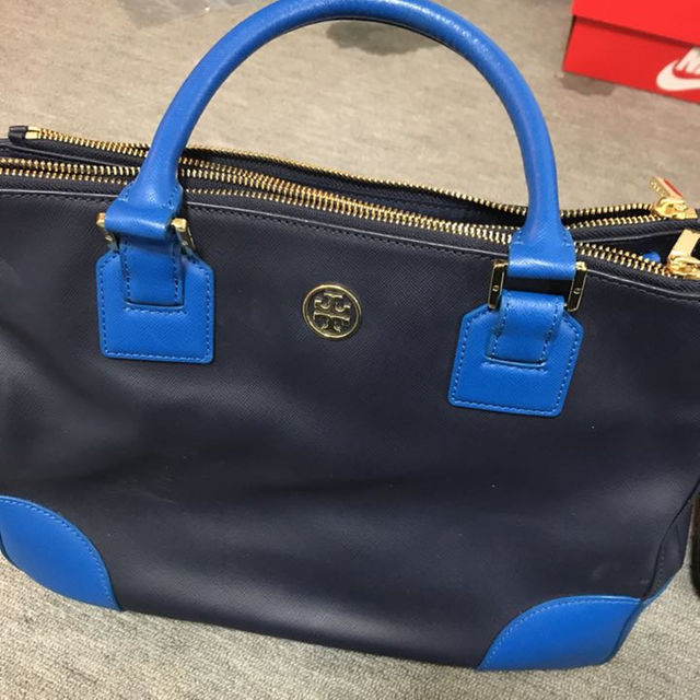 Tory Burch(トリーバーチ)のTory Burch バッグ レディースのバッグ(ハンドバッグ)の商品写真