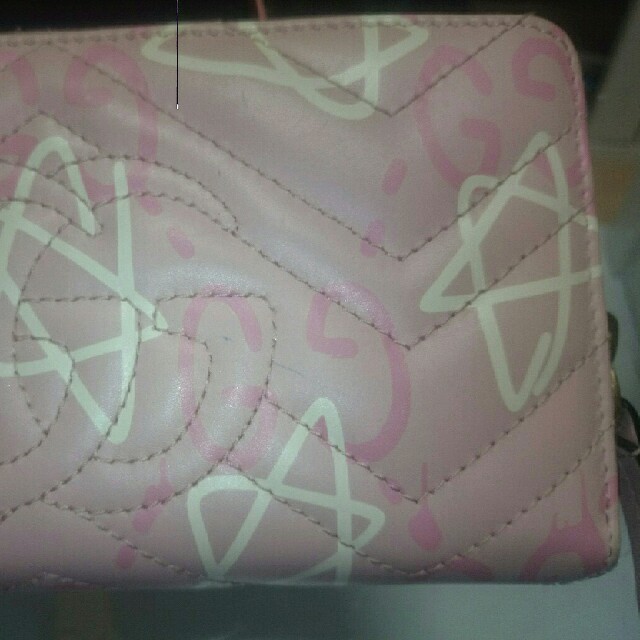 Gucci(グッチ)のグッチ　ゴースト　長財布　ピンク レディースのファッション小物(財布)の商品写真